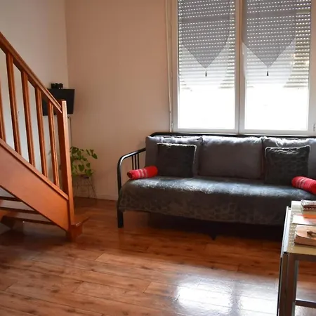 Duplex à 1 Kilomètre De Disneyland Paris * Montévrain